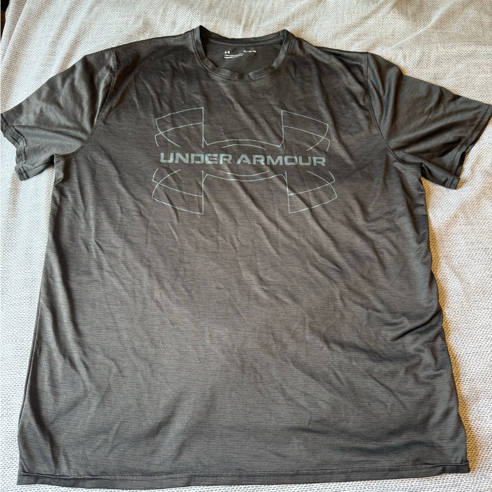 Under Armour Athletic T-Shirt